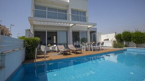 Unclassified image, 3 of 25, button - The Secret to Enjoying Your 5 Star Beachfront Villa, Pernera Villa 1533 (Paralimni)