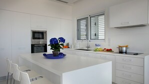 Unclassified image, 5 of 25, button - The Secret to Enjoying Your 5 Star Beachfront Villa, Pernera Villa 1533 (Paralimni)