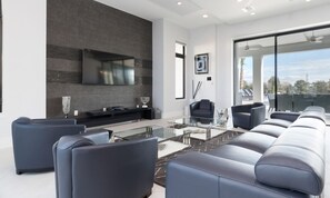 Living area - Rent This Luxury 5 Star Villa on Reunion Resort and Spa, Orlando Mansion 4573 (Kissimmee)