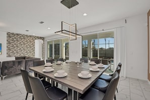 Villa (Multiple Bedrooms) | Bekvämlighet
