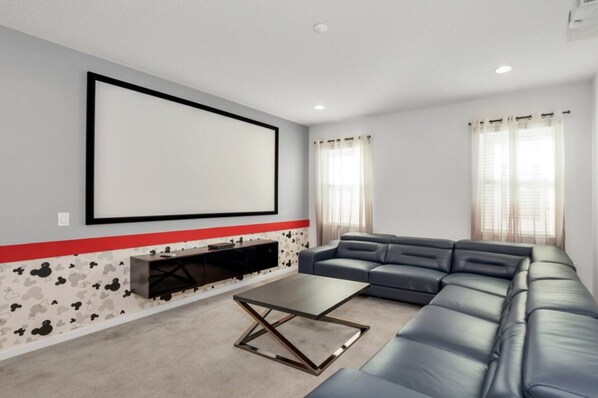 Villa (Multiple Bedrooms) | Property amenity