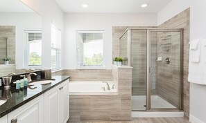 Bathroom - Rent the Perfect 5 Bedroom Villa on Reunion Resort and Spa, Orlando Villa 4752 (Kissimmee)