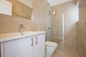 Villa (3 Bedrooms) | Property amenity - Your Beautiful Holiday Villa in Protaras and Close to the Beach, Protaras Villa 1567 (Paralimni)