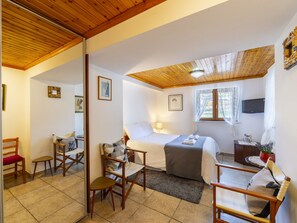 Villa (4 Bedrooms) | Property amenity