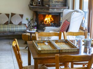 Villa (4 Bedrooms) | Property amenity