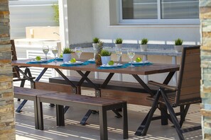 Villa (3 Bedrooms) | Property amenity