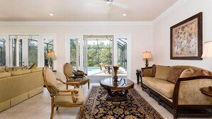 Unclassified image, 4 of 22, button - The Perfect Villa With a Beautiful Private Pool, Orlando Villa 4562 (Kissimmee)