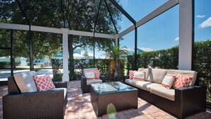 Property grounds - Ultimate 5 Star Villa With Private Pool on Reunion Resort and Spa, Orlando Villa 4585 (Kissimmee)