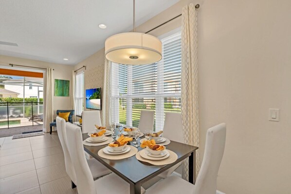 Villa (3 Bedrooms) | Property amenity