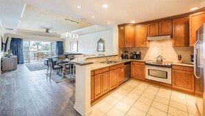Unclassified image, 5 of 17, button - Ultimate 3 Bedroom Condo on Reunion Resort and Spa, Orlando Condo 4640 (Kissimmee)