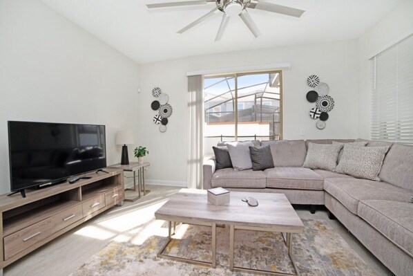 Villa (4 Bedrooms) | Property amenity