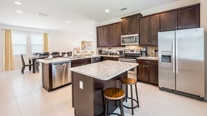 Unclassified image, 2 of 34, button - Ultimate 5 Star Villa With Private Pool on Encore Resort at Reunion, Orlando Villa 4406 (Kissimmee)