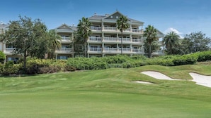 Unclassified image, 3 of 13, button - Ultimate 3 Bedroom Condo on Reunion Resort and Spa, Orlando Condo 4646 (Kissimmee)