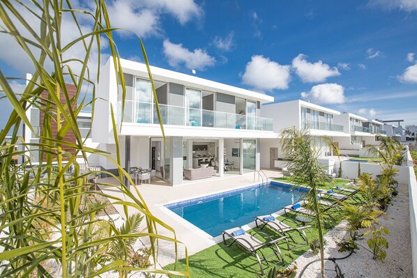 Villa (3 Bedrooms) | Property amenity
