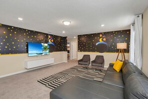 Vila (Multiple Bedrooms) | Comodidades da propriedade