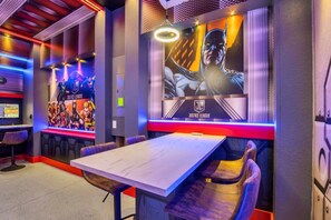 Villa (Multiple Bedrooms) | Property amenity