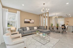 Villa (Multiple Bedrooms) | Équipement de l’hébergement