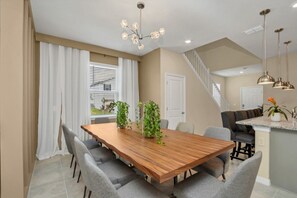 Vila (Multiple Bedrooms) | Comodidades da propriedade