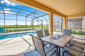 Alberca al aire libre 