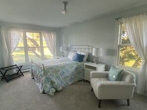 5 habitaciones, escritorio, tabla de planchar con plancha y wifi gratis 