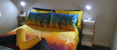 2 chambres, fer et planche Ă repasser, Wi-Fi gratuit, draps fournis