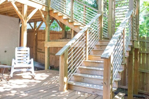 Lil' Bull Bungalow- walk to Duke, Downtown Durham & Food