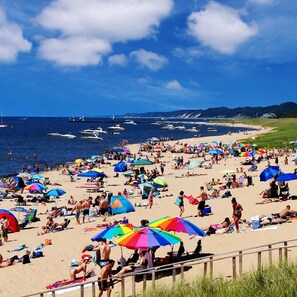 Beach nearby, beach towels