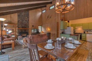 تناول الطعام