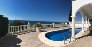 Pool - Nightingale Villa (Benalmadena)