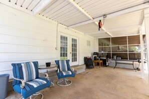 Terrace/patio - The Reel Therapy Lakehouse (Jackson County)