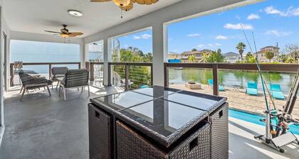 Hibiscus Beach House your vacation home loaded with amenities