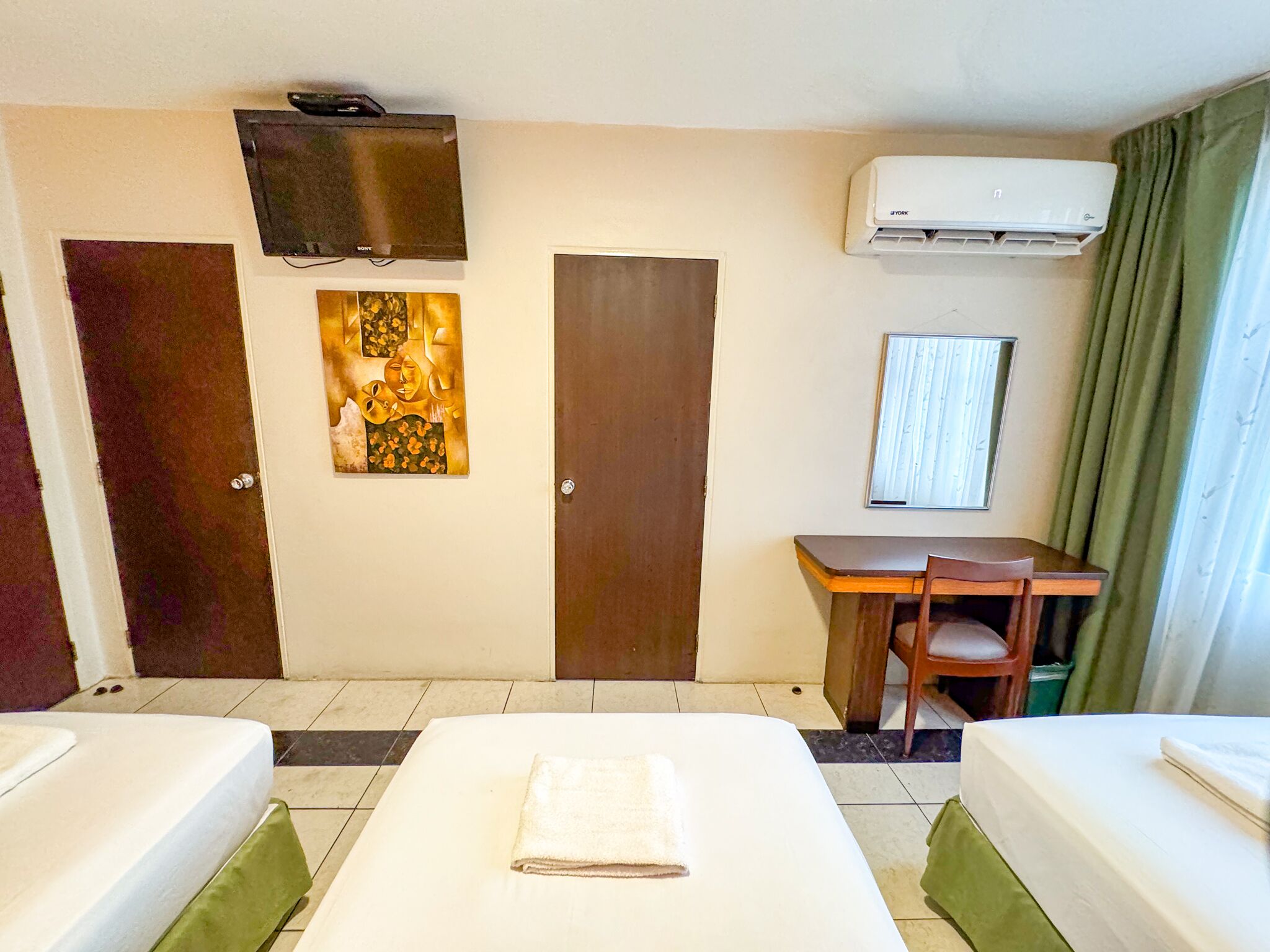 Photo - GH Alexander Hotel