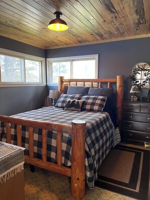 2 makuuhuonetta, vauvan matkasänky, ilmainen Wi-Fi, vuodevaatteet