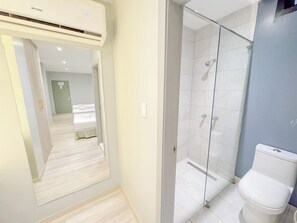 Driepersoonskamer | Gratis wifi, beddengoed