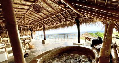 Breathtaking Sea View Apartment. casaxochi.love