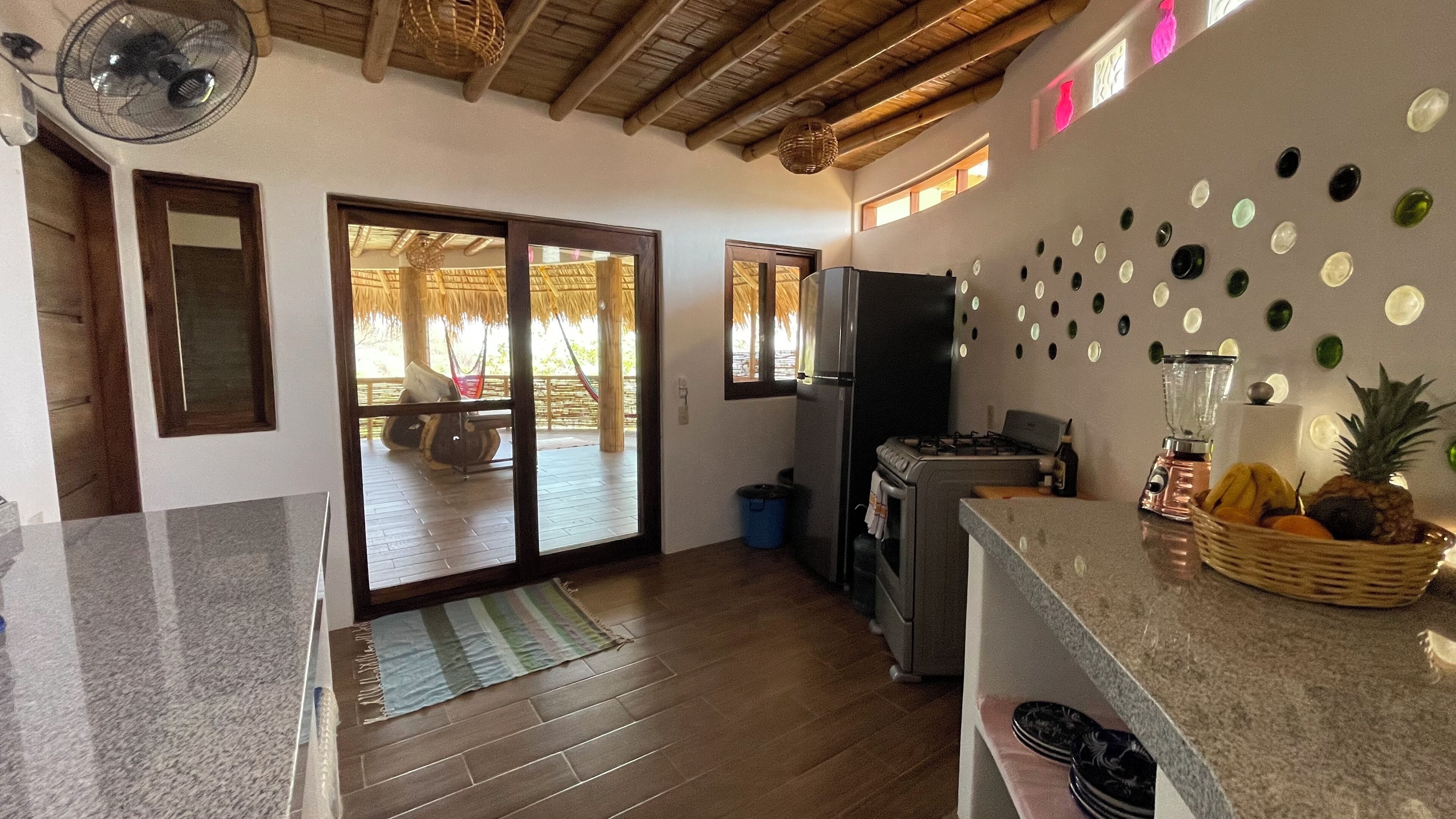 Fridge, stovetop, coffee/tea maker, blender