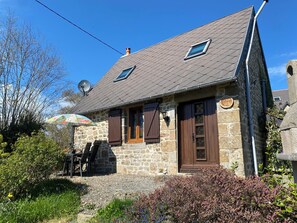 Exterior - The Bakery (Beauficel)