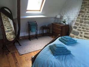 2 slaapkamers, een strijkplank/strijkijzer, reisbedje, gratis wifi