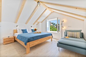 2 bedrooms, iron/ironing board, free WiFi, bed sheets - Seaside Cottage Maslina, Torac Bay (Gdinj)