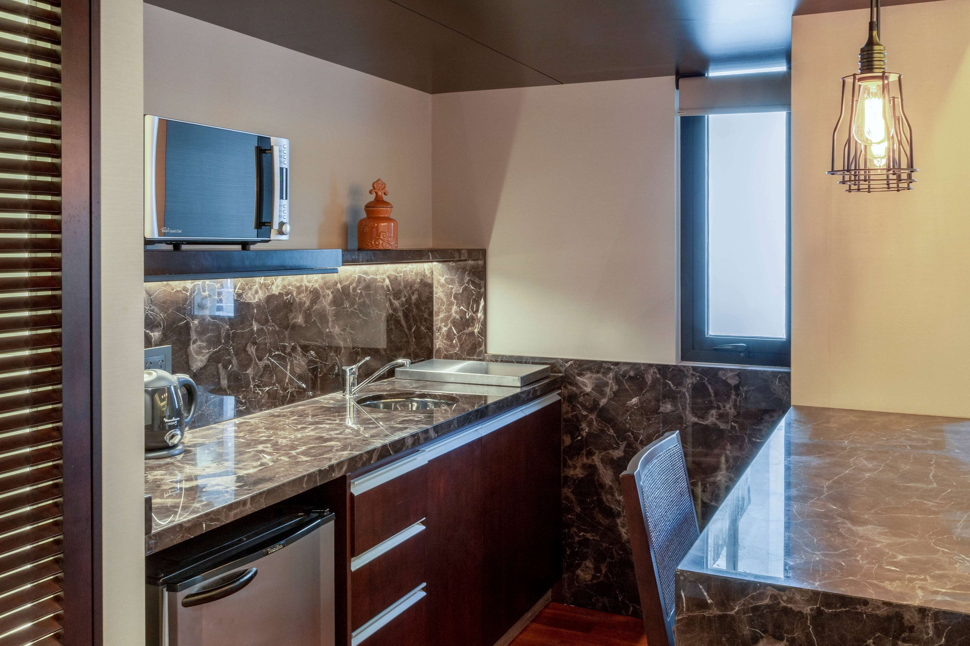 suite, 1 king bed (vip) | free wifi, bed sheets