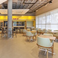 Alimentação e bebidas