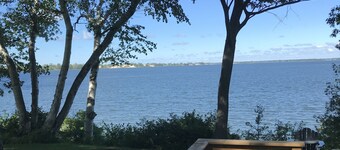 Dunes Delight - Cottage on West Lake