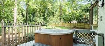 The Ram`s Retreat-Minutes to UNC!