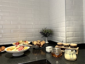 Free daily on-the-go breakfast - Holiday Inn Express Almaty by IHG (Almaty)