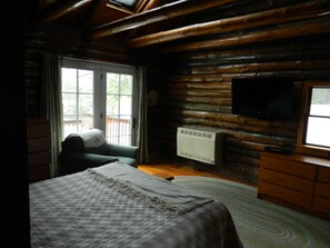 4 habitaciones, tabla de planchar con plancha, internet y ropa de cama 