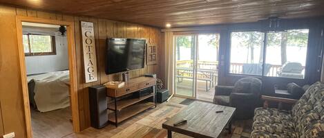 Smart TV, DVD player, stereo