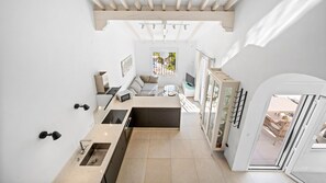 TV - Casablanca 8 (Nerja)