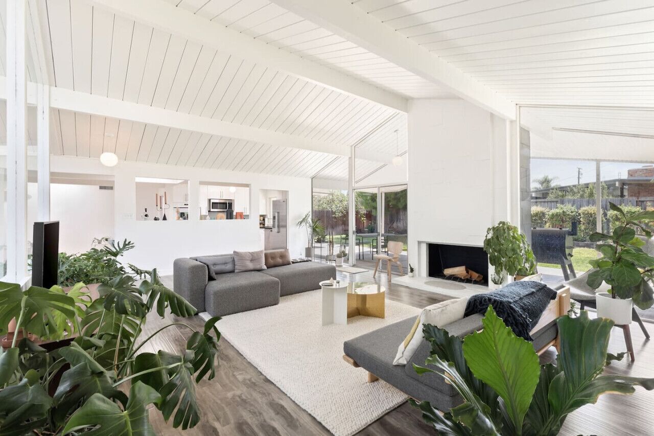 TV, smart speakers, streaming services, stereo