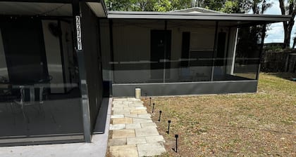 River Retreats/Anglers Paradise