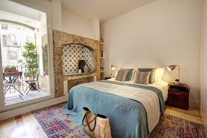 2 habitaciones, tabla de planchar con plancha y wifi gratis 